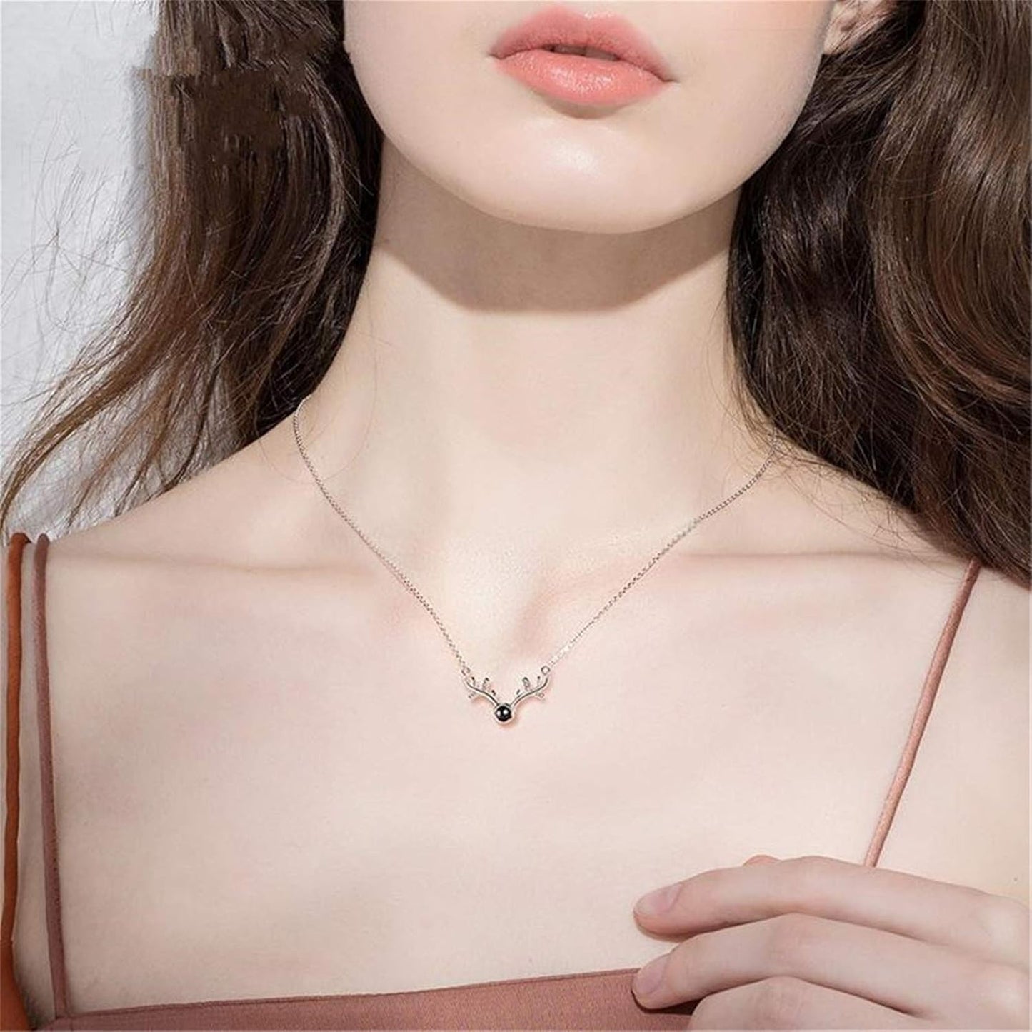 I love You Projection Necklace 100 Languages